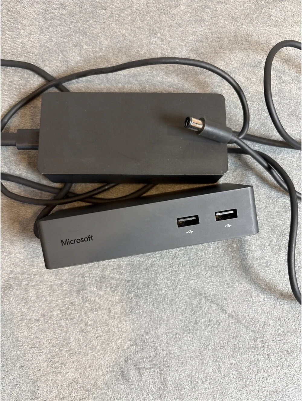 Genuine Microsoft Surface Docking Station Model 1661 with 90W AC Adapter